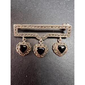 Vintage black onyx hearts and marcasite sterling silver pin brooch